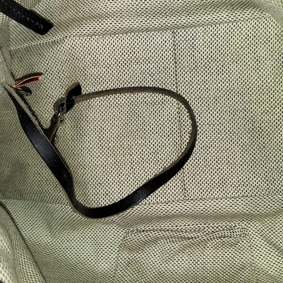 Dooney&Bourke Black Croc Embossed Shoulder Bag - Picture 3 of 10